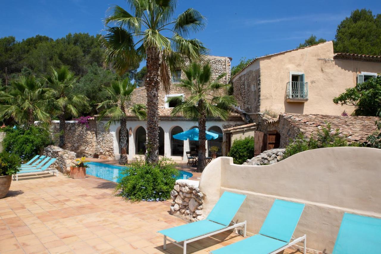 Sitges Hill Retreats-Masia Nur 22 Bedrooms Divided Over 9 Houses For Max 44 Guests Canyelles  Exteriér fotografie